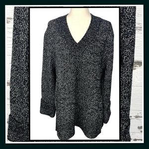 ATHLETA SHASTA  V NECK SWEATER BLACK MARI XS